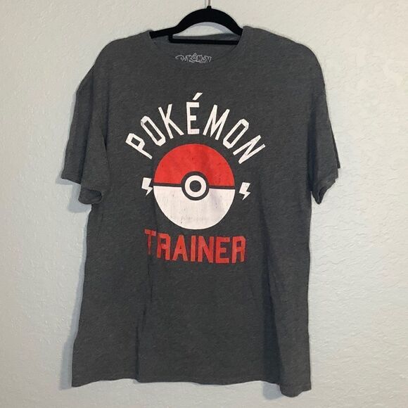 Pokémon Gray T-shirt size L - Picture 1 of 4